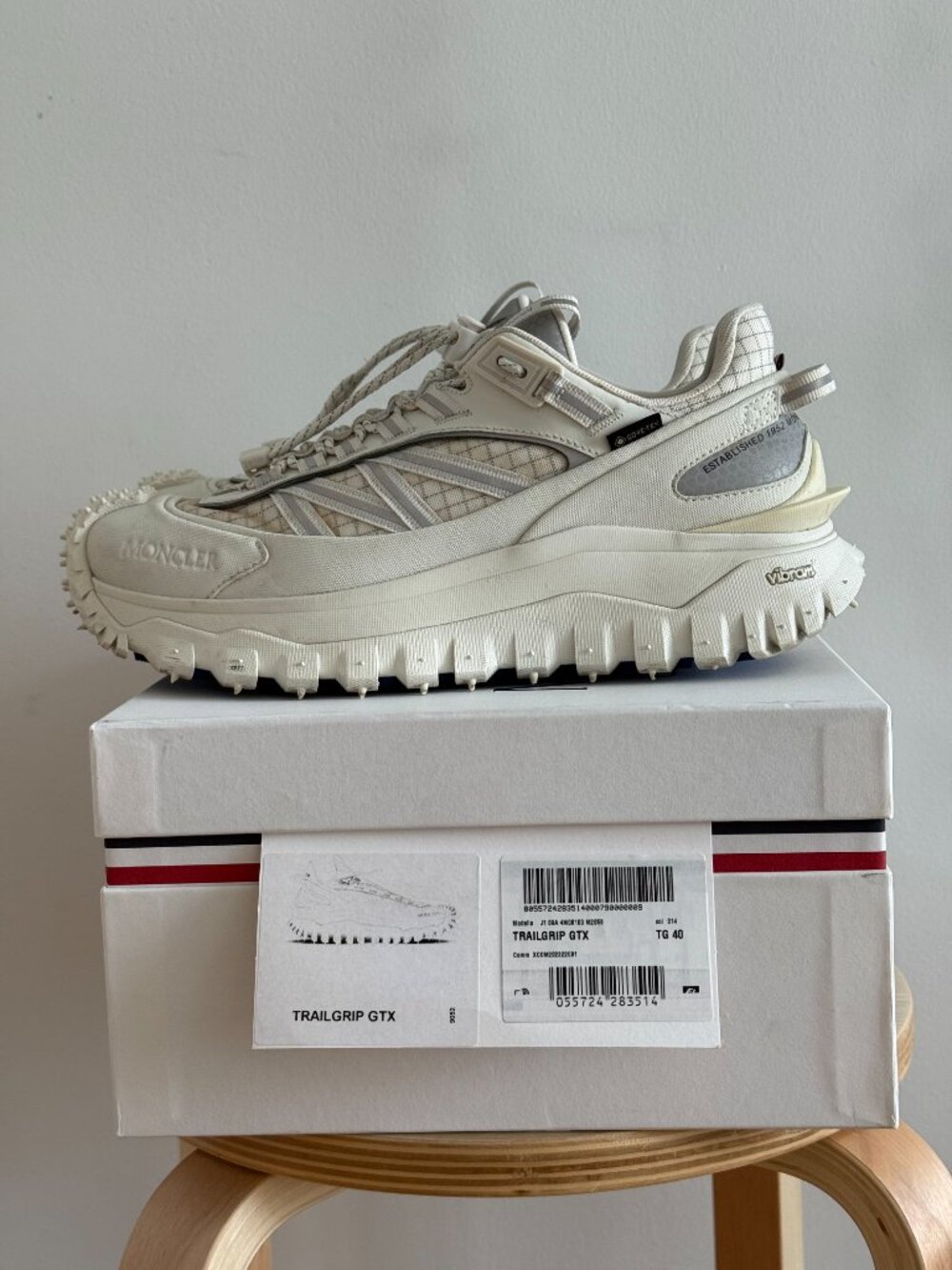 Moncler Grenoble Trailgrip GTX GORE-TEX White 40